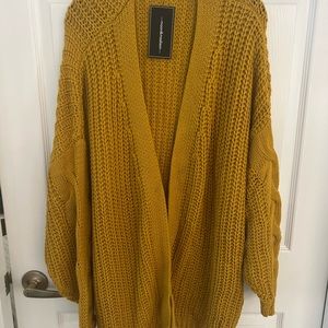 Women’s Knit Cardigan Mustard Yellow/Gold.